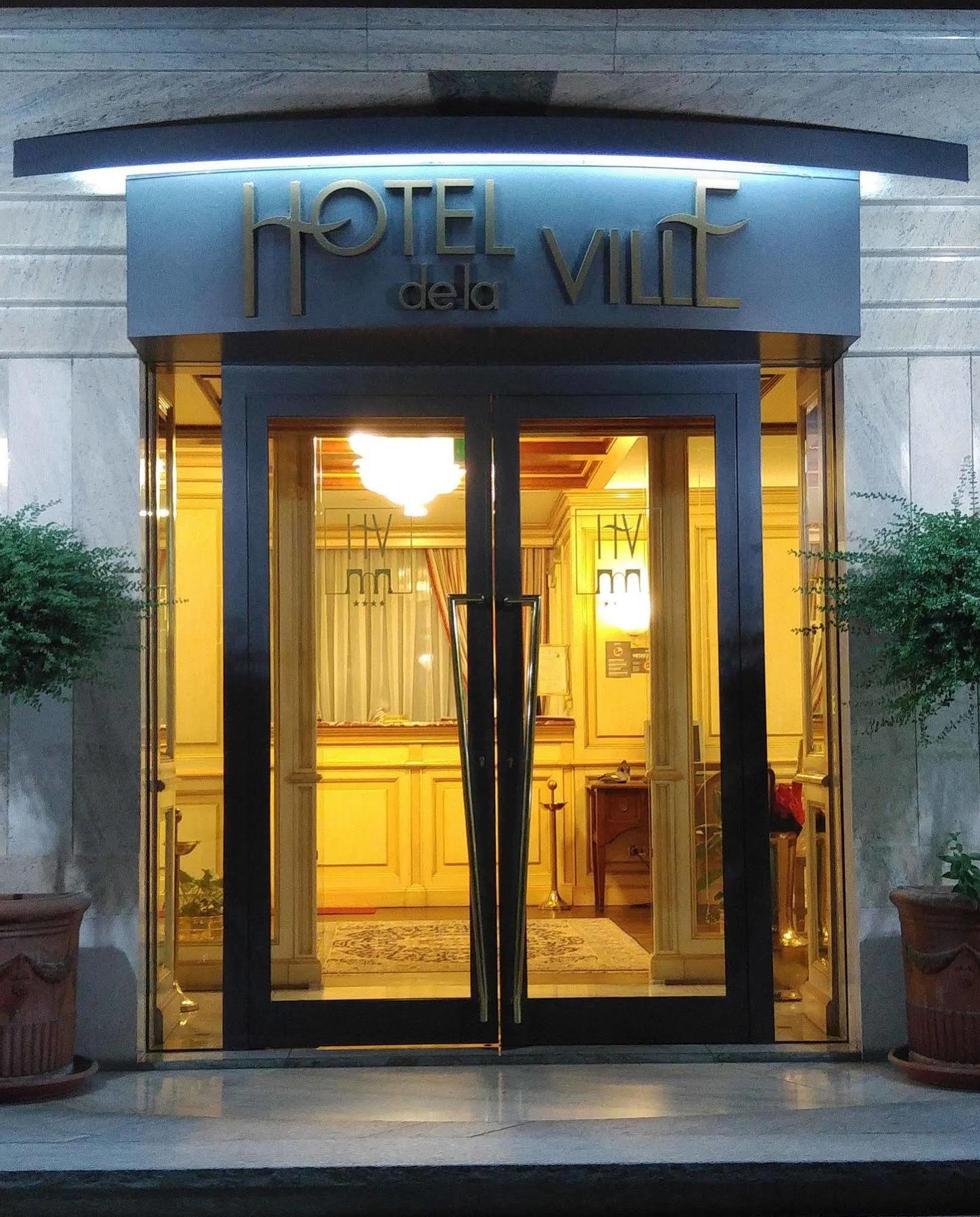 Hotel De La Ville Saint-Vincent Exterior photo